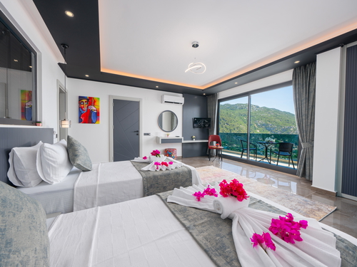 gece  -  Kasım
  | Kalkan İslamlar Lüks Villa (4 Kişilik, Deniz Manzaralı, Sinema Odalı, Çocuk Havuzlu)